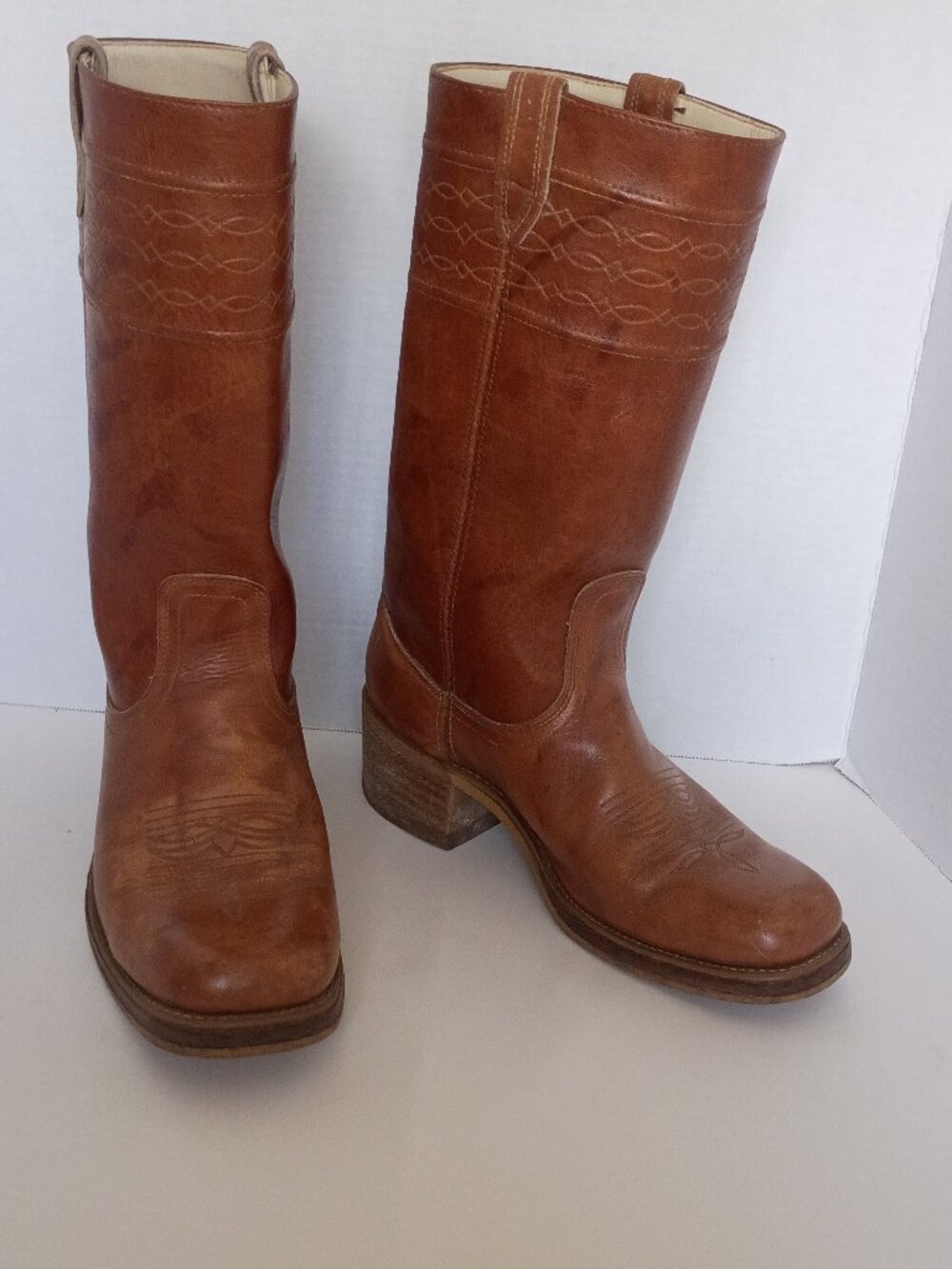 Vintage ACME DINGO Men's Sz 9.5D Campus Boot Whiskey Leather Square Toe Chunky